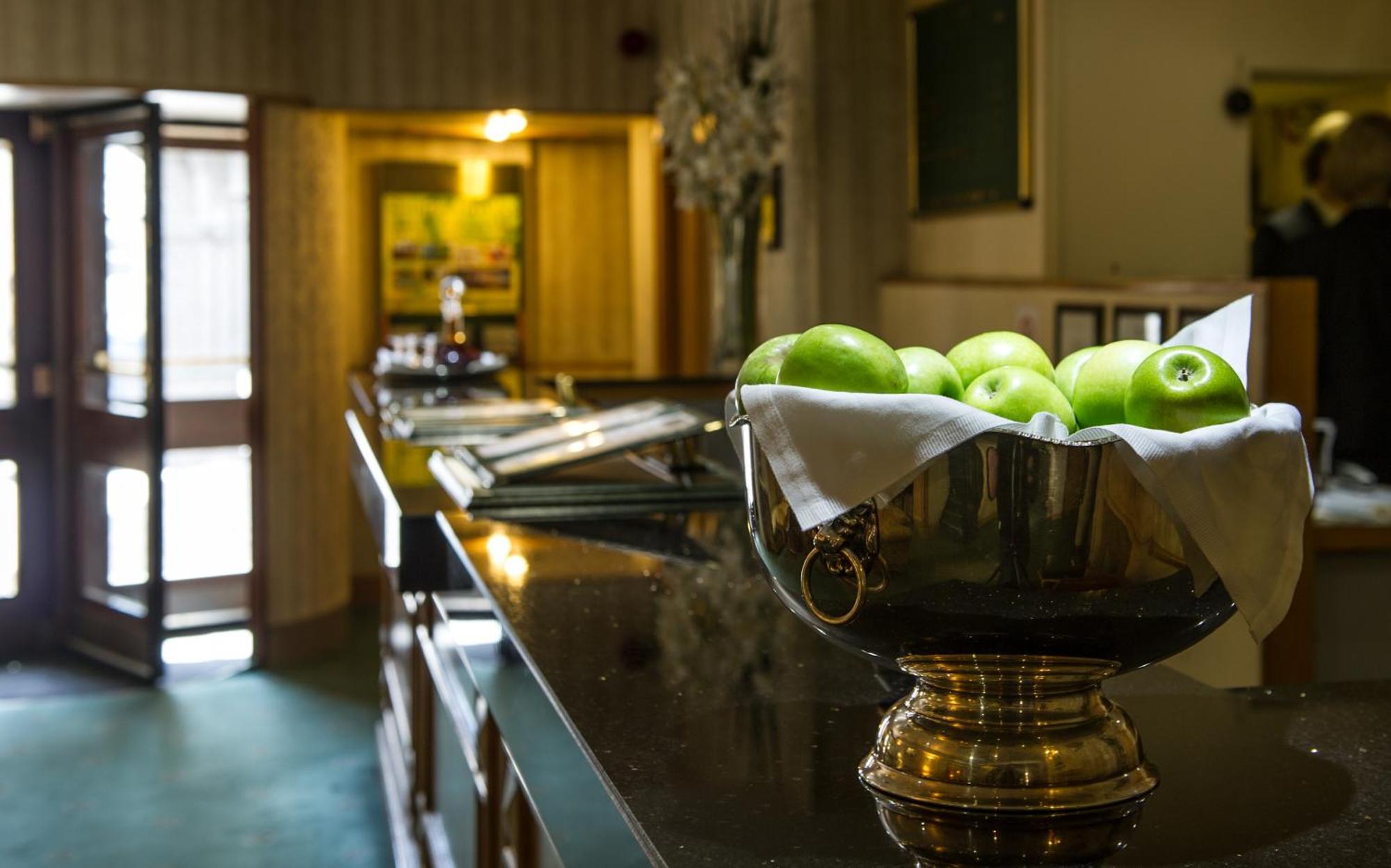 Prince Rupert Hotel Шрусбъри Екстериор снимка