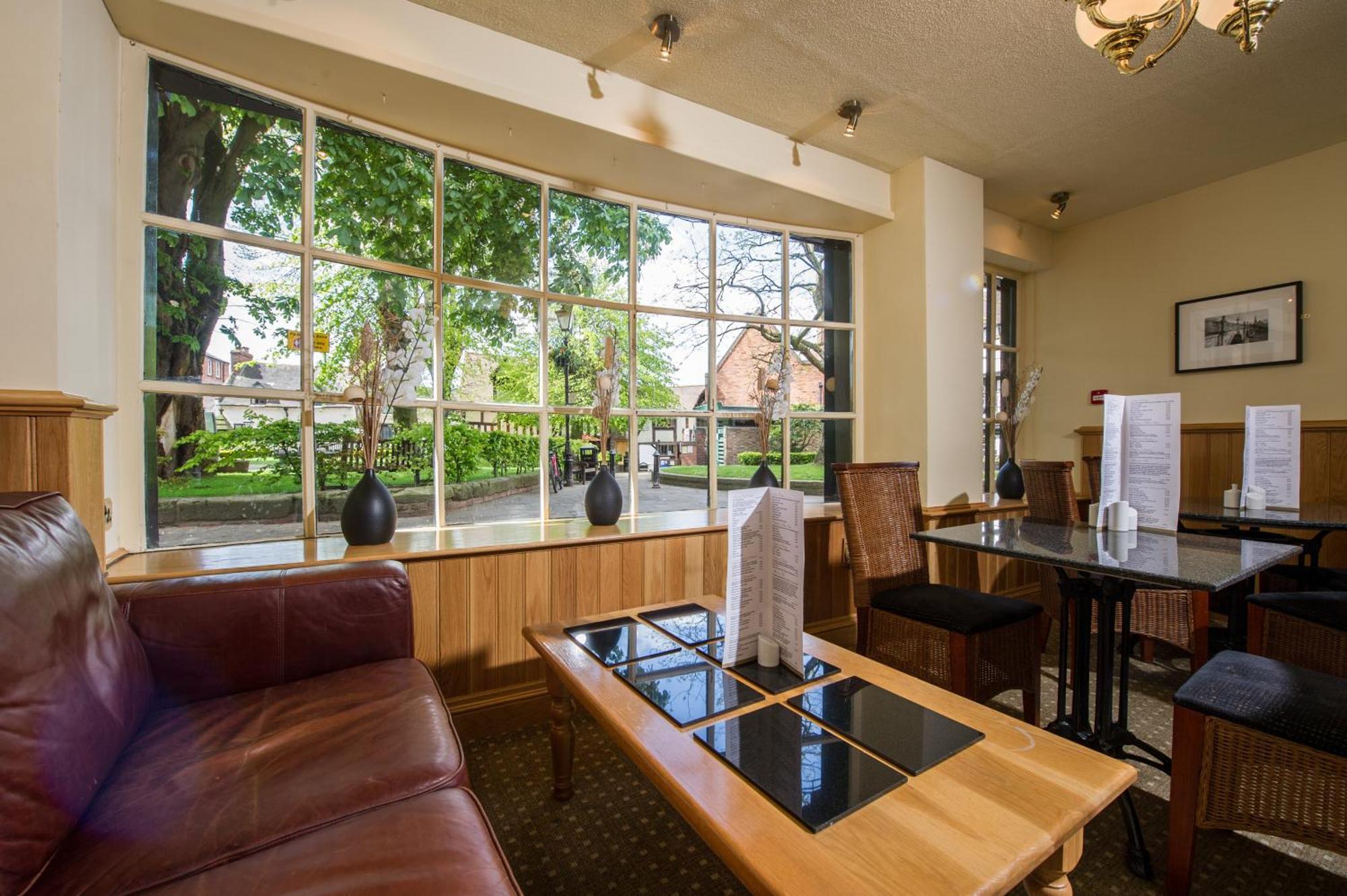 Prince Rupert Hotel Шрусбъри Екстериор снимка