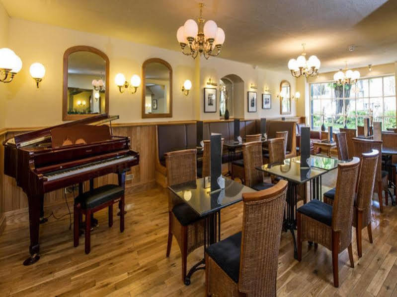 Prince Rupert Hotel Шрусбъри Екстериор снимка