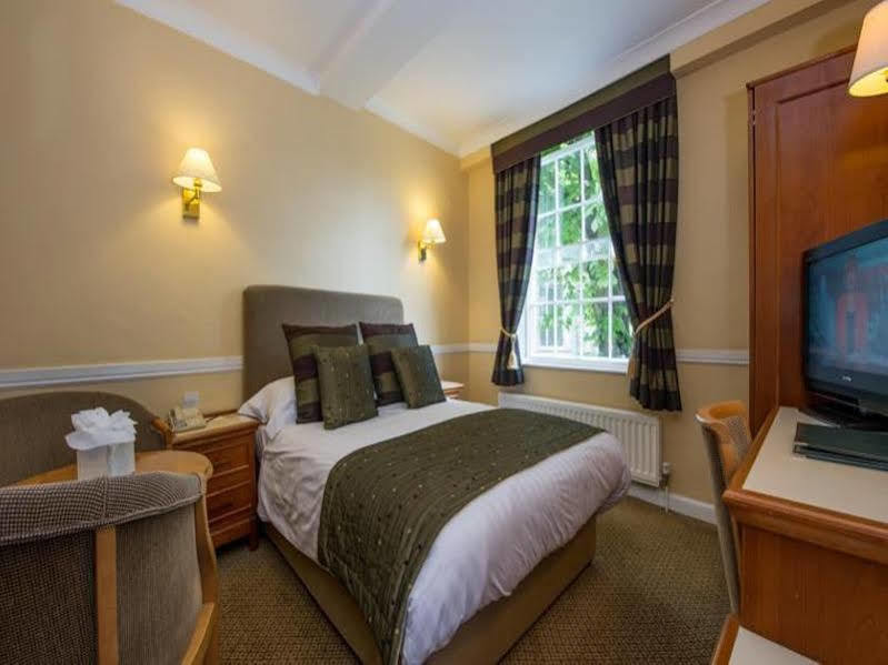 Prince Rupert Hotel Шрусбъри Екстериор снимка