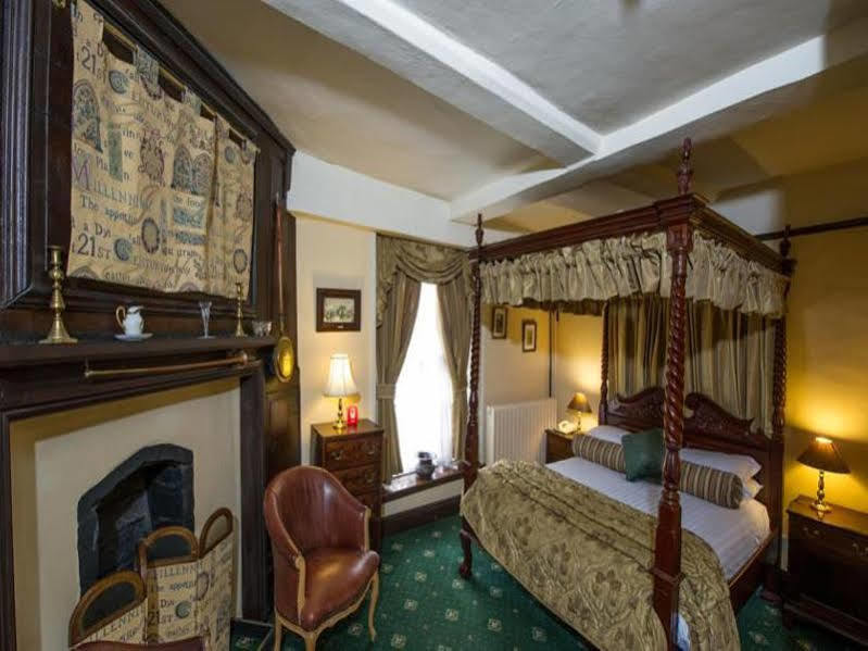 Prince Rupert Hotel Шрусбъри Екстериор снимка